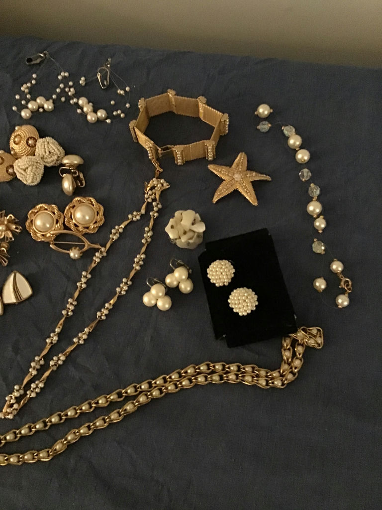 Assorted gold-tone and  ‘pearl ‘jewelry collection - image 3 of 3
