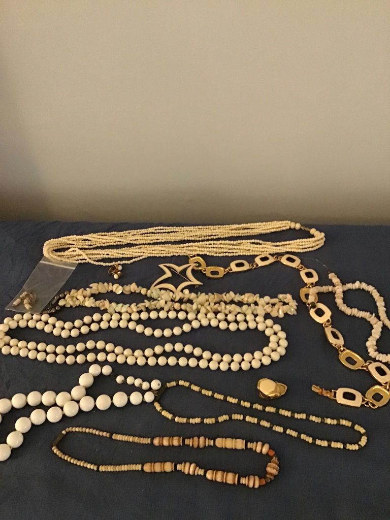 Assorted white bead necklaces, earrings - image 1 of 3