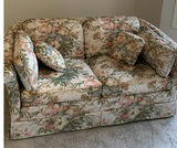 Flexsteel Fabric Floral Loveseat - thumbnail 1 of 6