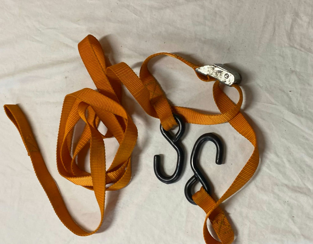 Assorted bungee cords, hooks, and cable ties - image 2 of 8