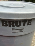 Assorted Trash Cans and Bins - thumbnail 4 of 5