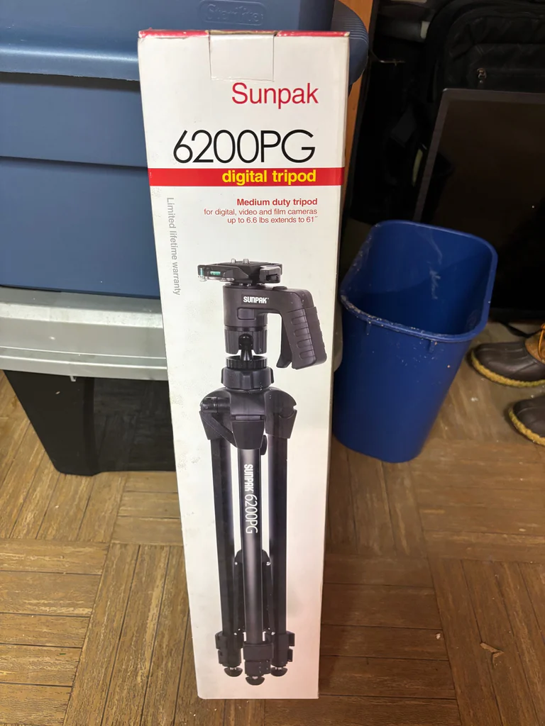 Tripod - image 4 of 4