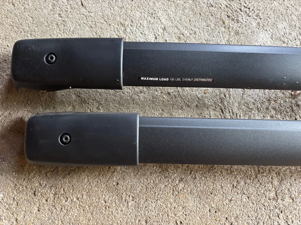 Subaru Roof Rails - image 2 of 5