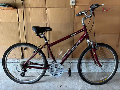 Haro Bicycle - Image 1 of 9