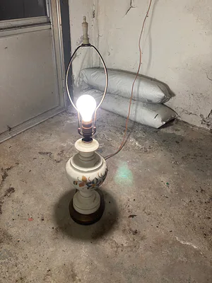 Vintage Lamp - Image 1 of 4