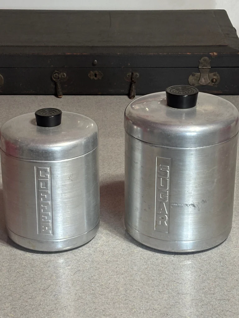 Vintage Canister Set of 2 - image 4 of 4