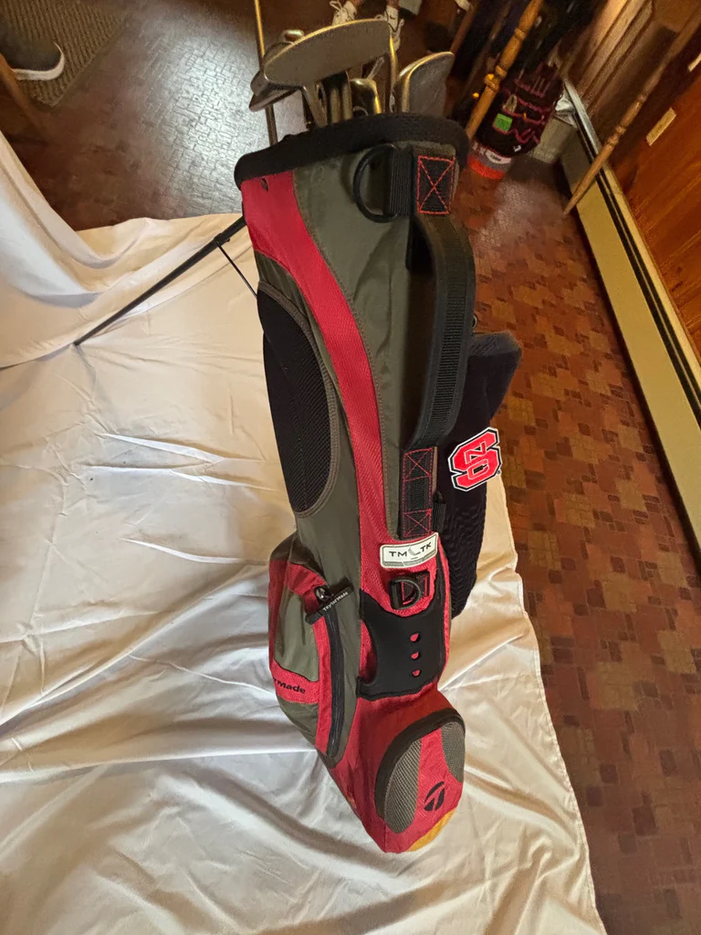 Golf Clubs with Golf Bag - image 11 of 14