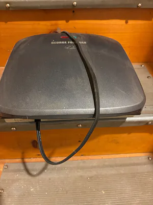 George Foreman Grill - Image 1 of 2