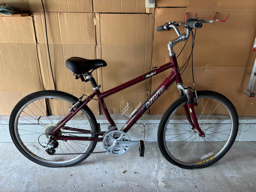 Haro Bicycle - image 3 of 9