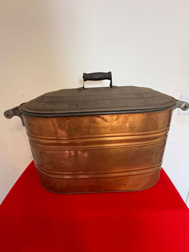 Oval Copper Wash Boiler with Lid - image 2 of 3
