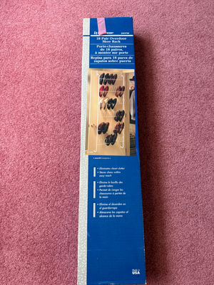 18 Pair Overdoor Shoe Rack - Image 1 of 2