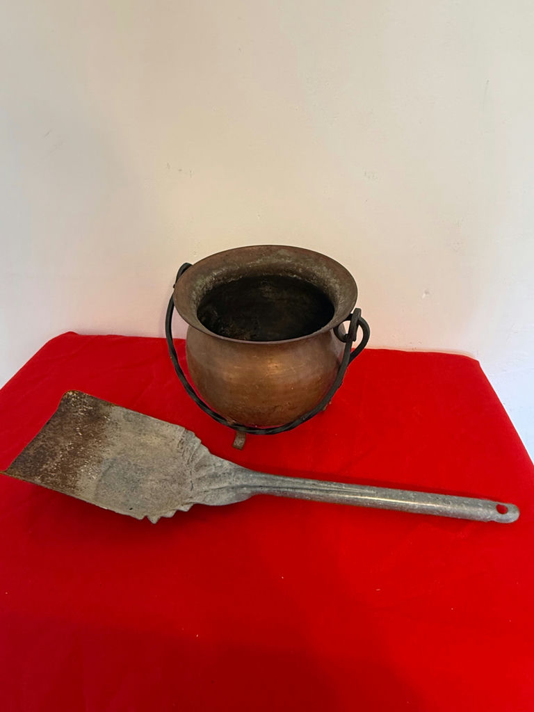 Metal Cauldron Pot and Fireplace Shovel - image 1 of 3