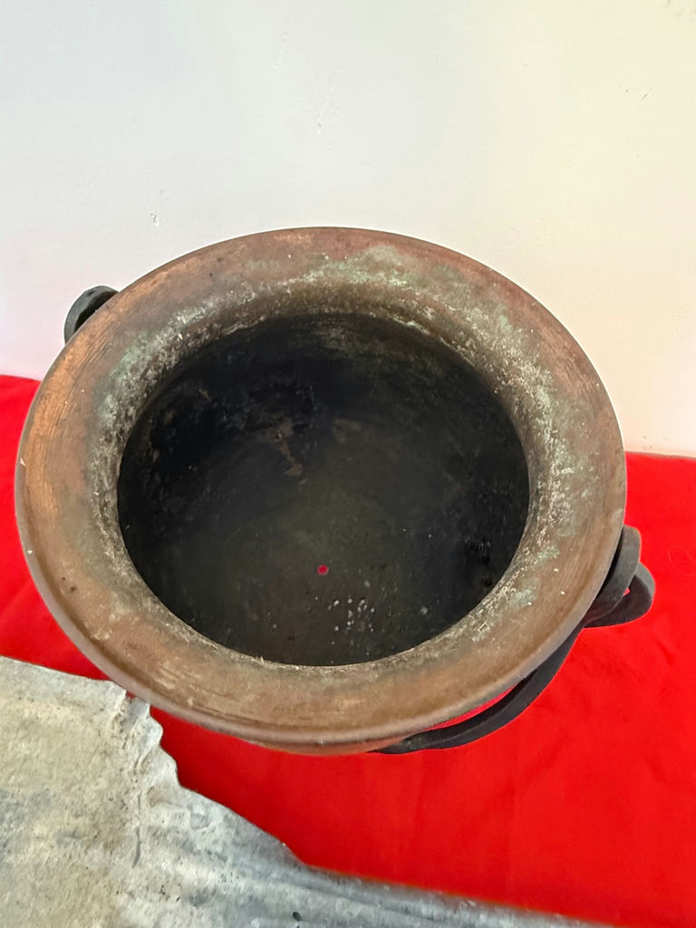Metal Cauldron Pot and Fireplace Shovel - image 3 of 3