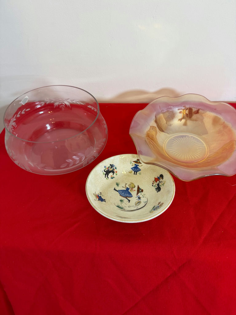 Three Decorative Bowls - image 2 of 4