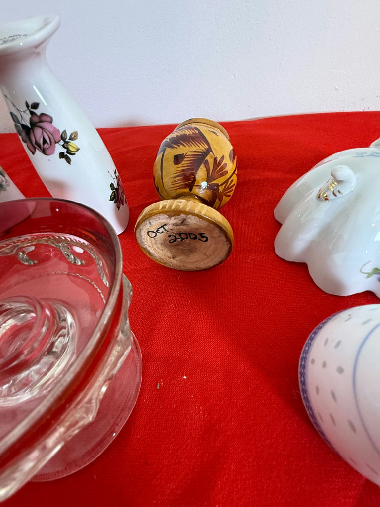 Assorted Vintage Decorative Vases, Glass Bowl, and Ceramic Items - image 5 of 7