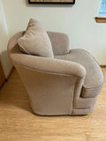 La-Z-Boy Barrel Armchairs - thumbnail 2 of 14