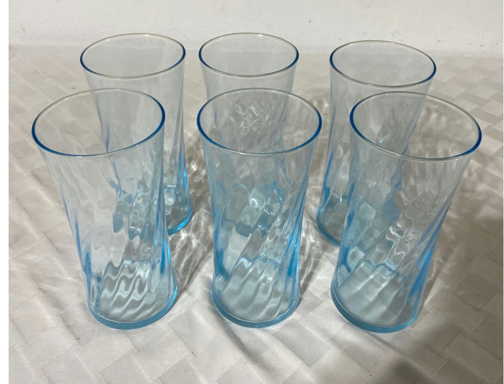 Light Blue Glass Tumblers - image 2 of 7