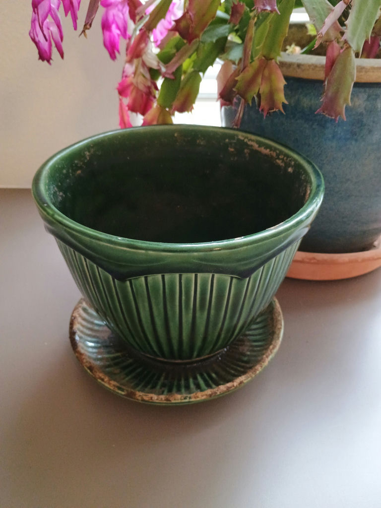 Small Christmas Cactuc & Orchid, Vintage Ceramic Pots - image 3 of 6