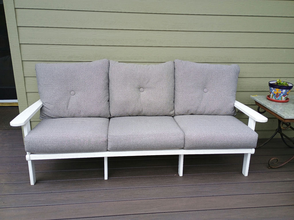 Outdoor couch and loveseat - image 2 of 6