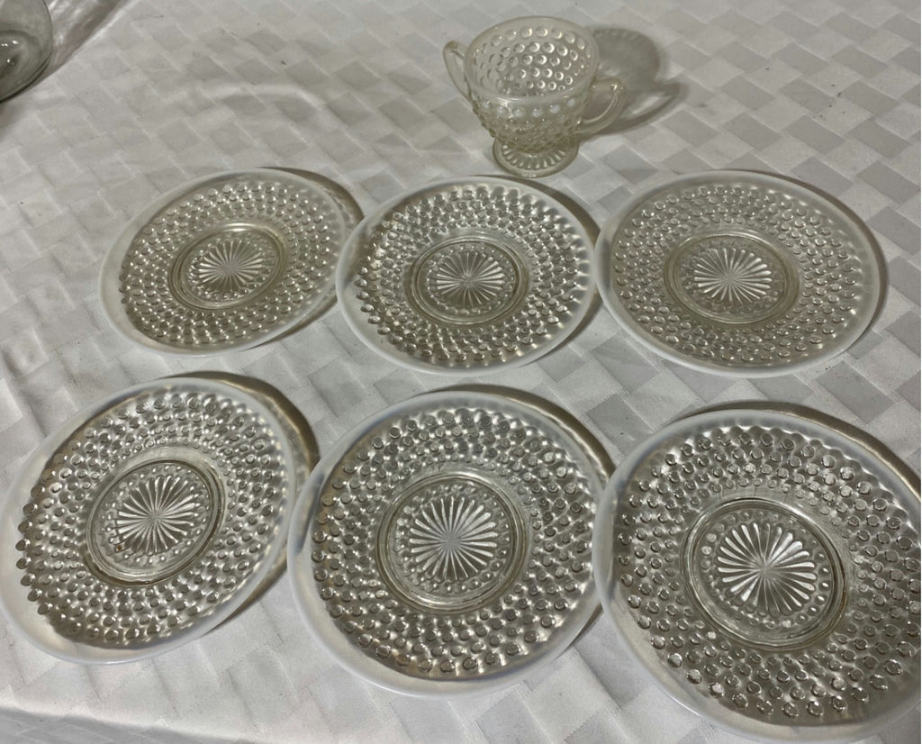 Glass Plates, Mugs and Storage Jars - image 3 of 8