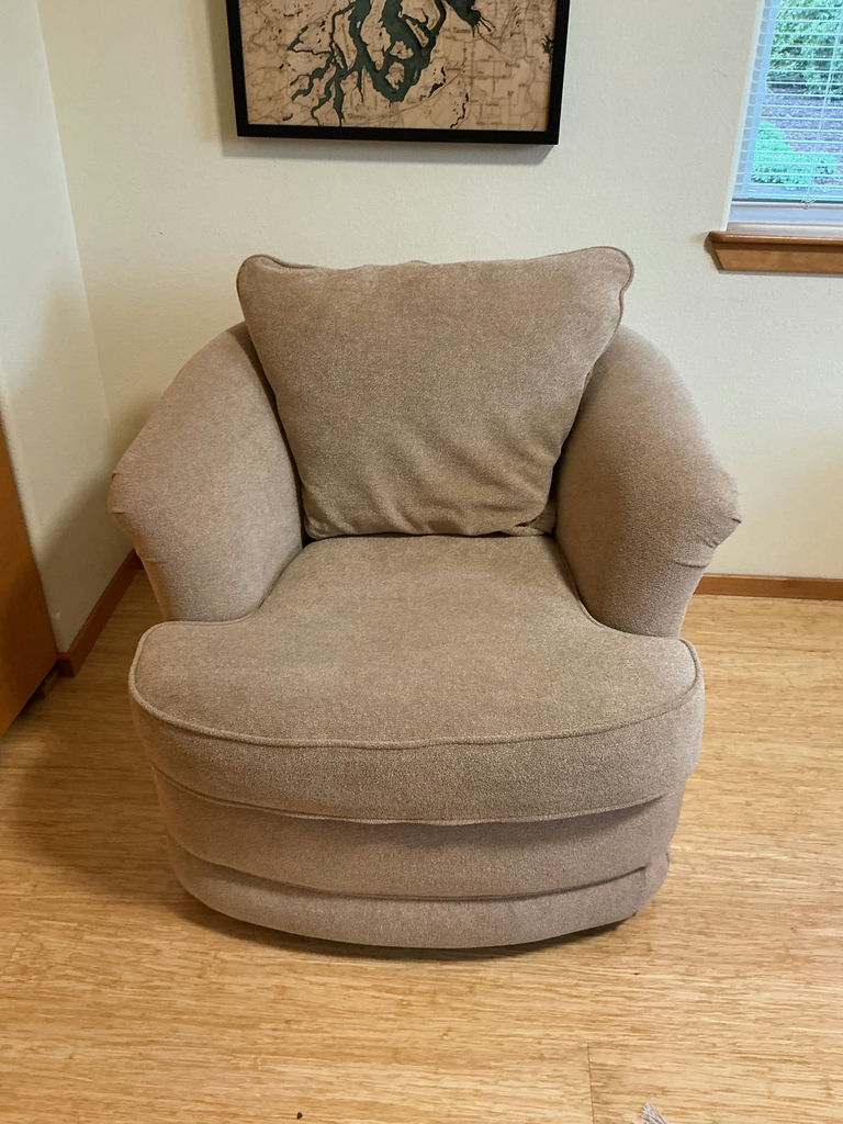 La-Z-Boy Barrel Armchairs - image 1 of 14