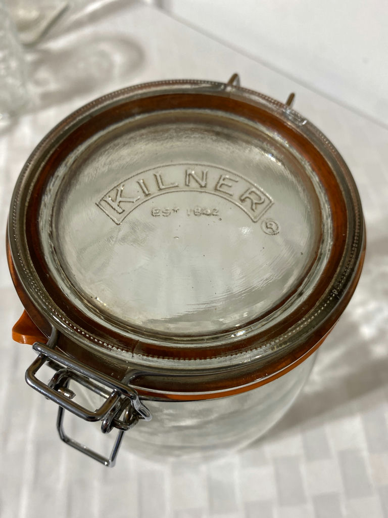 Glass Plates, Mugs and Storage Jars - image 7 of 8