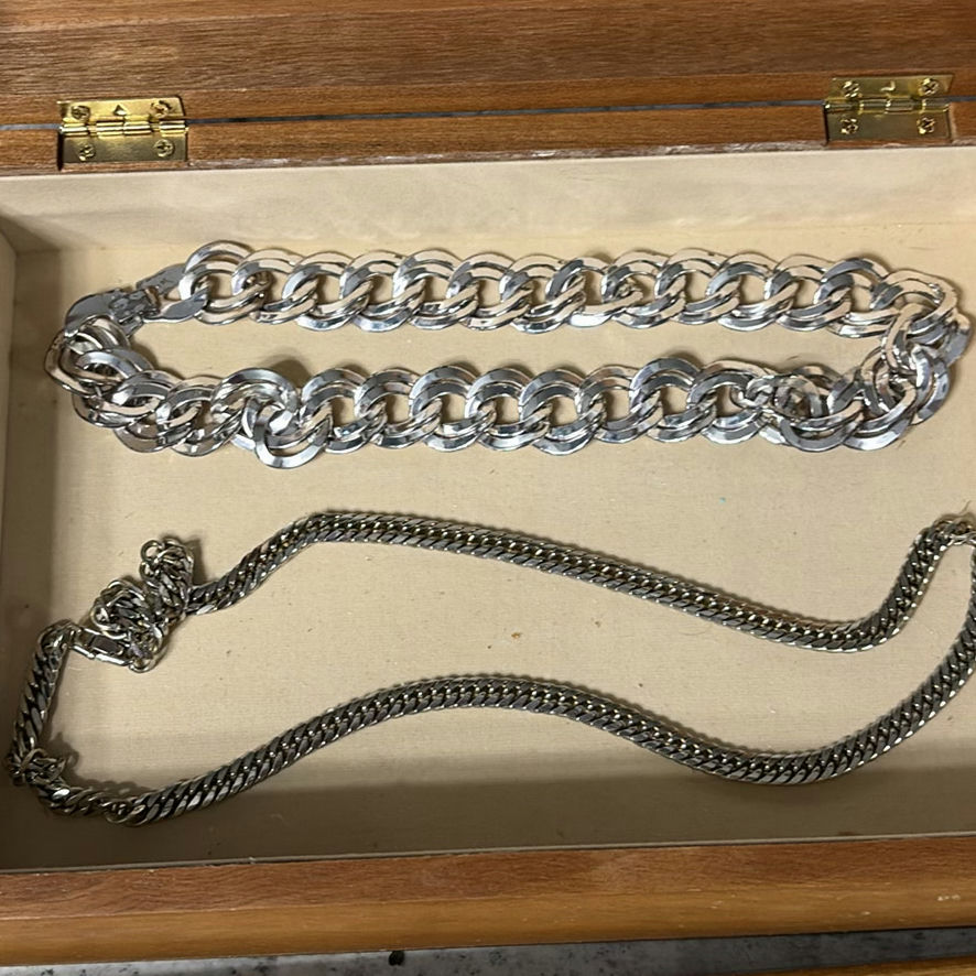 Vintage Mele Jewelry Box W Jewelry - image 18 of 21