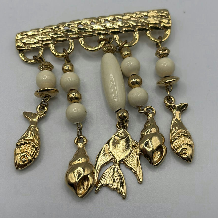 Brooches and Necklace - image 9 of 11