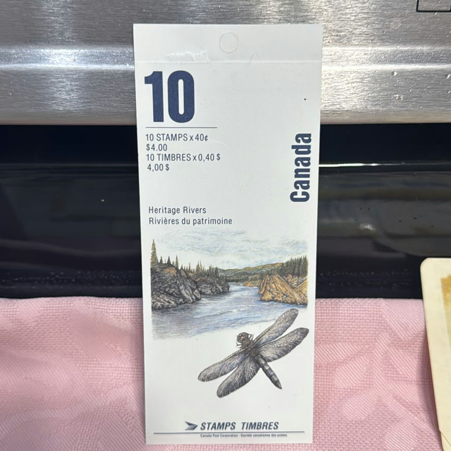 Assorted Canadian Stamps - image 4 of 21