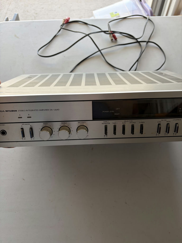 Vintage Stereo Equipment Mitsubishi JVC Technics - image 20 of 24