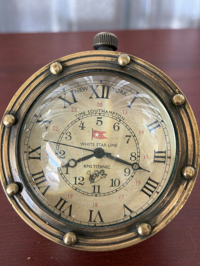 Titanic Porthole Eye Of Time Desk Clock - image 5 of 10