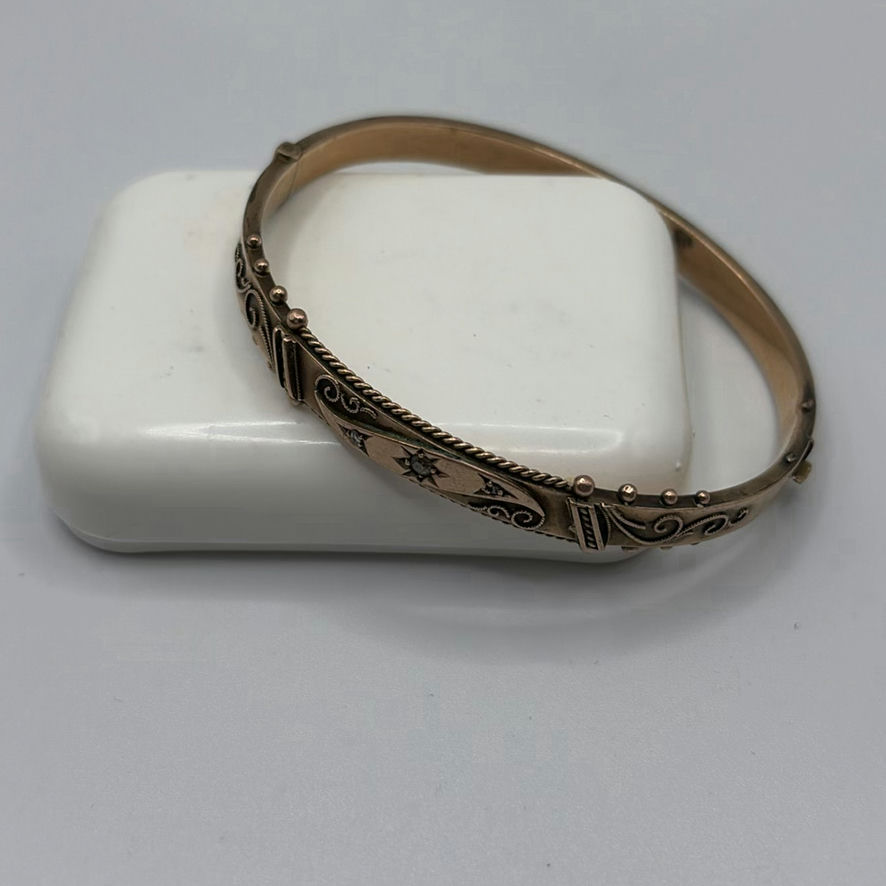 9 Ct Gold Vintage Bracelet - image 1 of 12