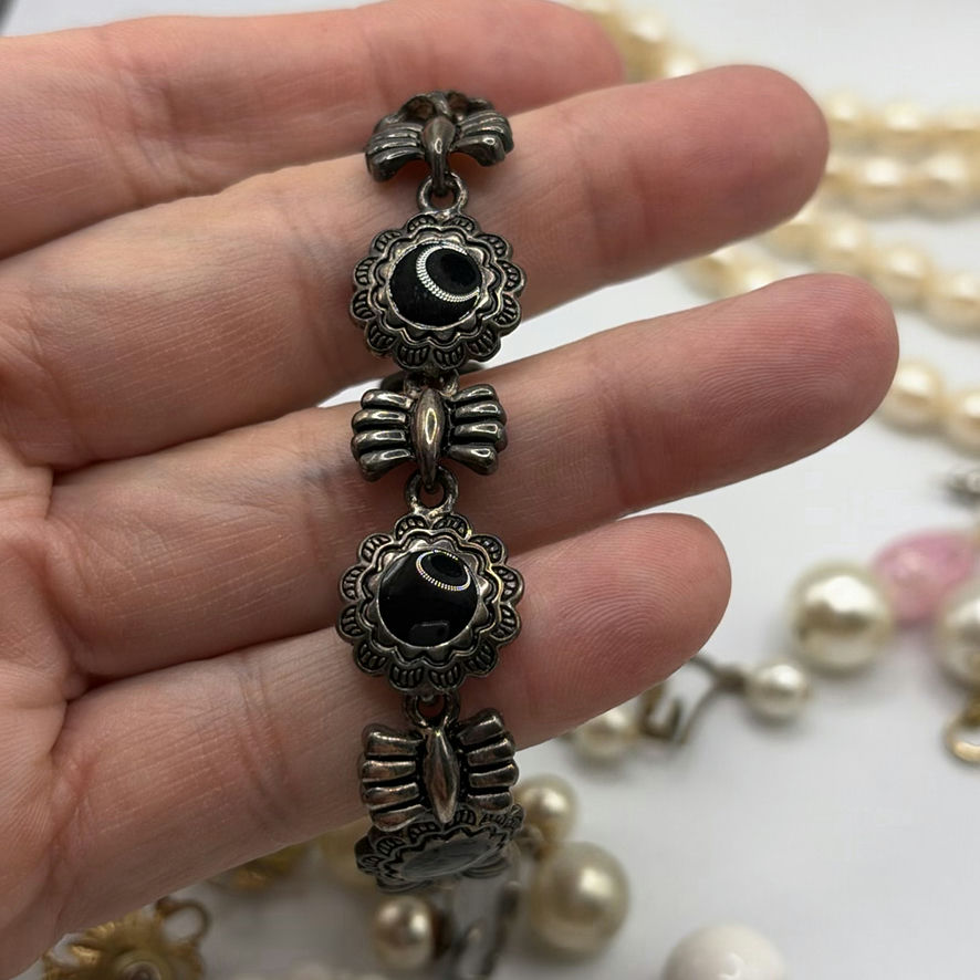 Various Jewelry - image 11 of 12