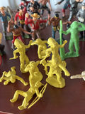 Vintage Plastic Toy Figurines Marx - thumbnail 16 of 21