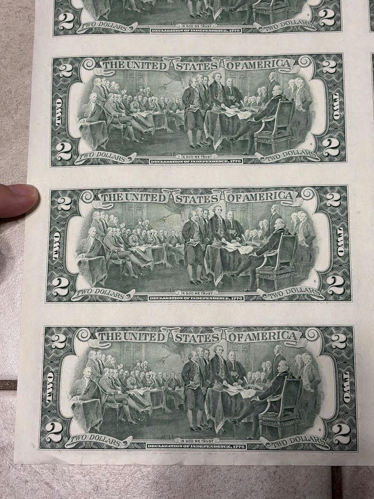 Uncut Sheet of 32 US $2 Two-Dollar Bills - Series 1995 Federal Reserve Notes - Uncirculated - image 18 of 28