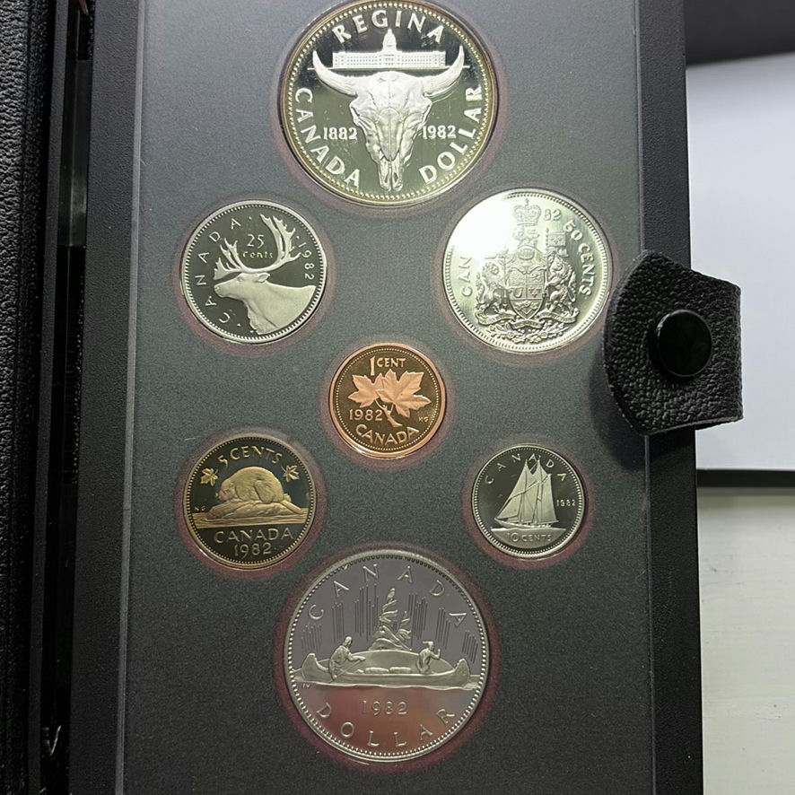 Canadian Proof Coin Set 1981 And 1982 - image 15 of 16