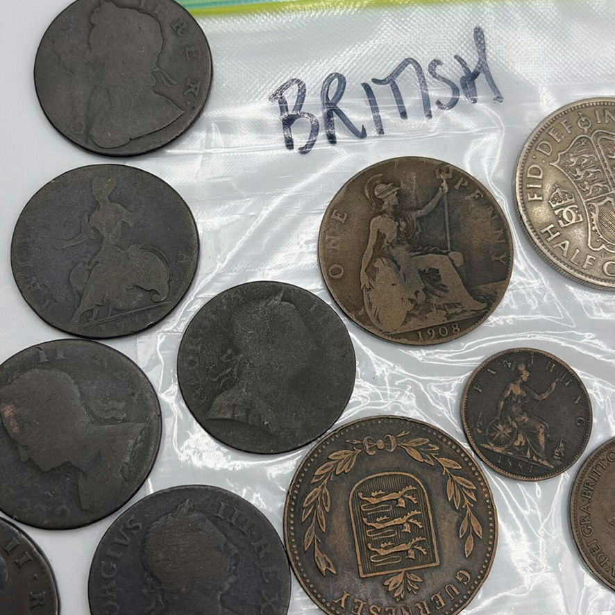 Antique And Vintage British Currency - image 4 of 28