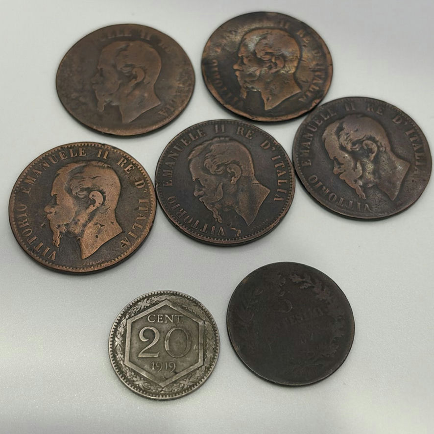 Foreign Currency - image 9 of 32