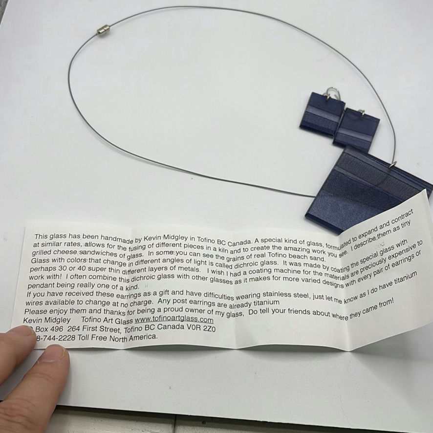 Kevin Midgley Glass Jewelry - image 8 of 10