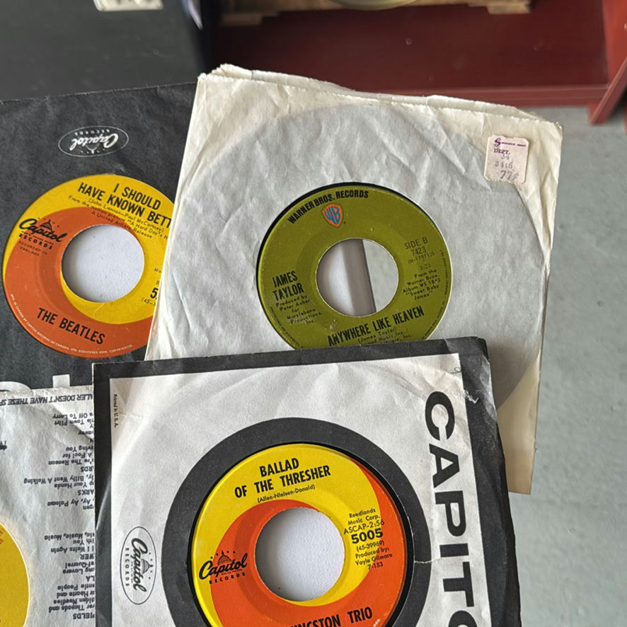Large Assortment Of 45’s Records In case - image 16 of 32