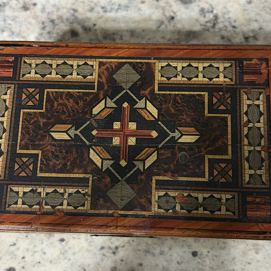 Vintage Boxes And Display Stands - image 9 of 27