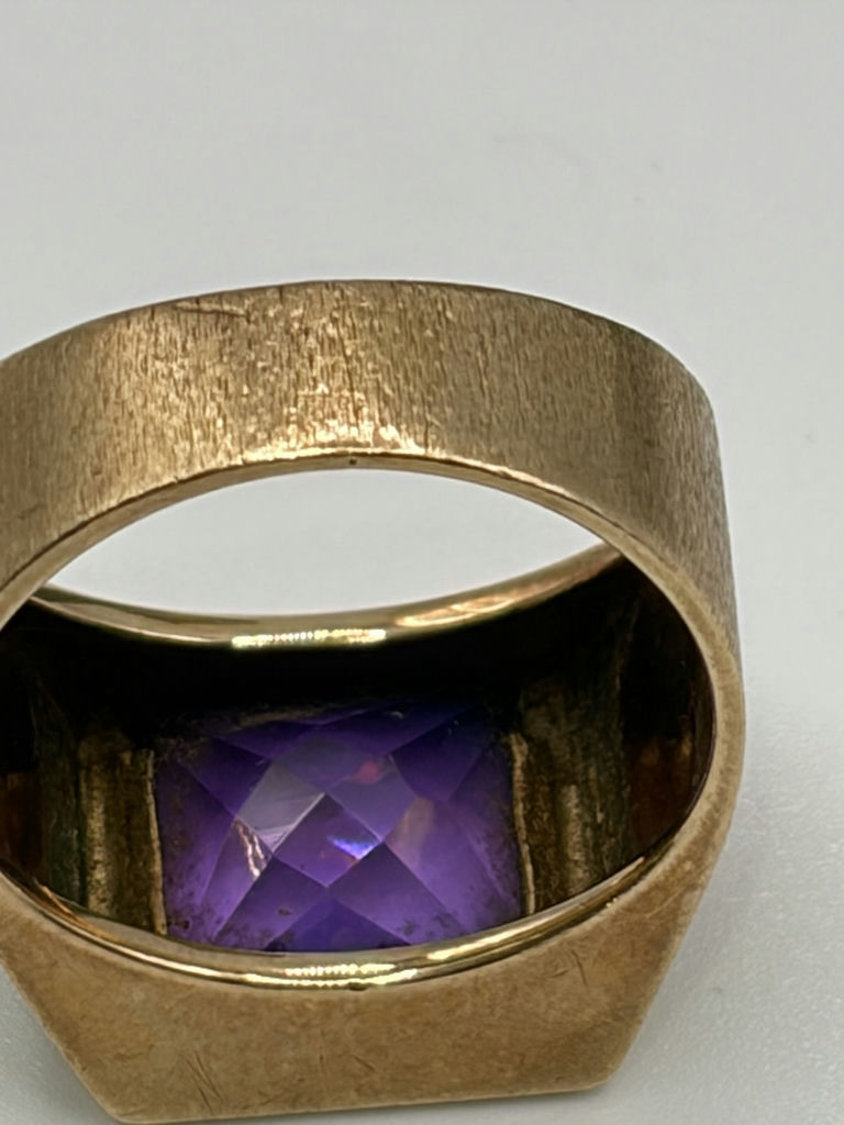 Amethyst Gold Ring 10k - image 10 of 12
