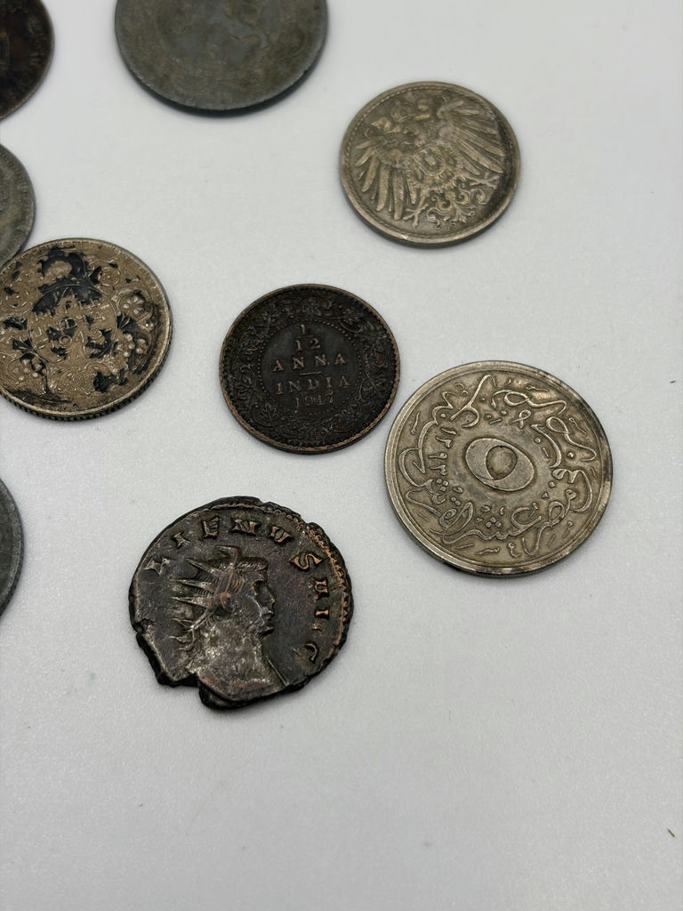 Various Currency - image 3 of 10