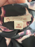 Women’s Clothing Size 8-14 - thumbnail 16 of 20