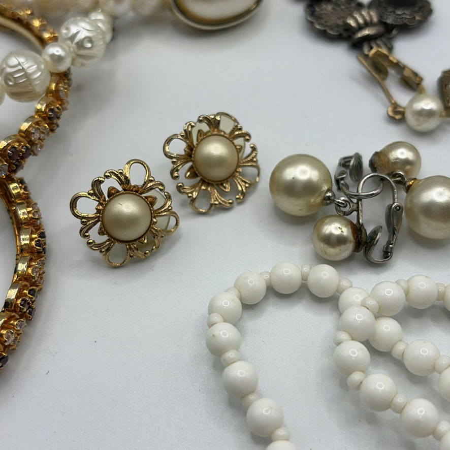 Various Jewelry - image 7 of 12