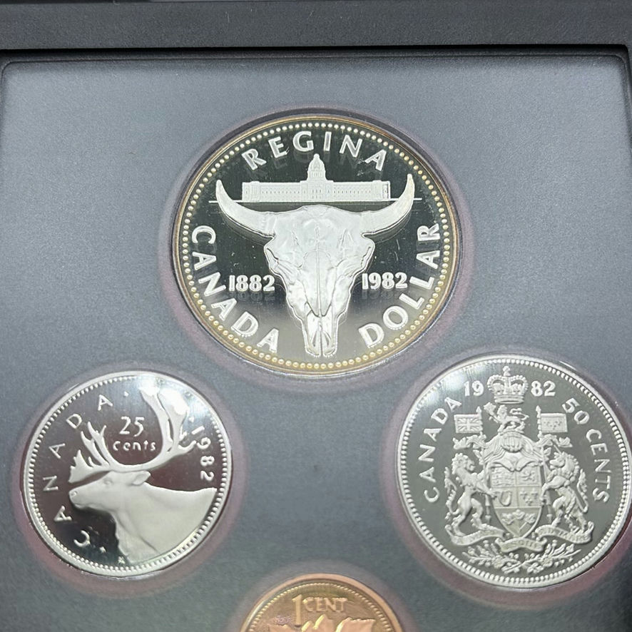Canadian Proof Coin Set 1981 And 1982 - image 13 of 16
