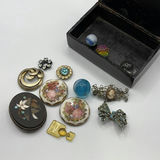 Vintage Lacquer Box With Treasures - thumbnail 4 of 9