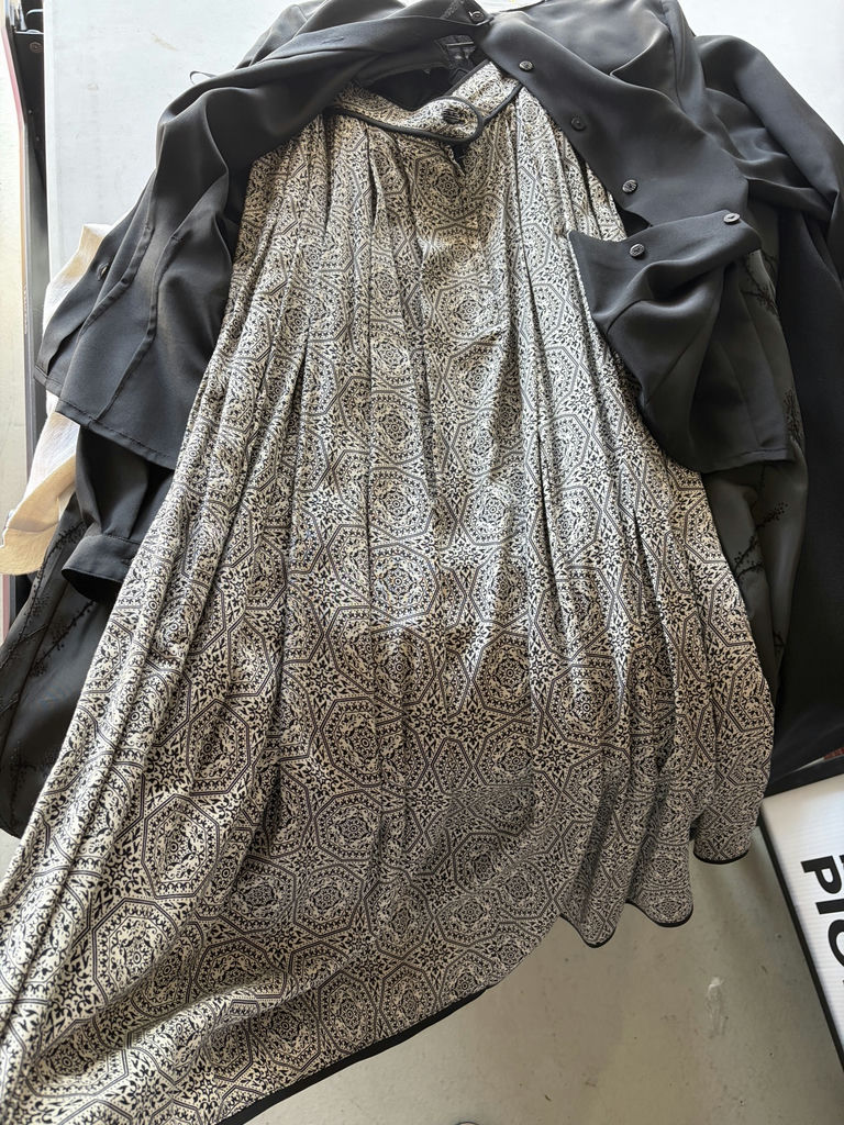 Women’s Clothing Size 8-14 - image 2 of 20