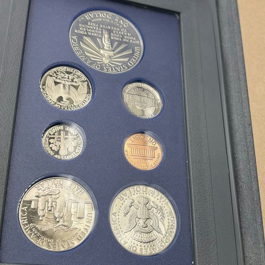United States 1986 Prestige Coin Set - image 9 of 12
