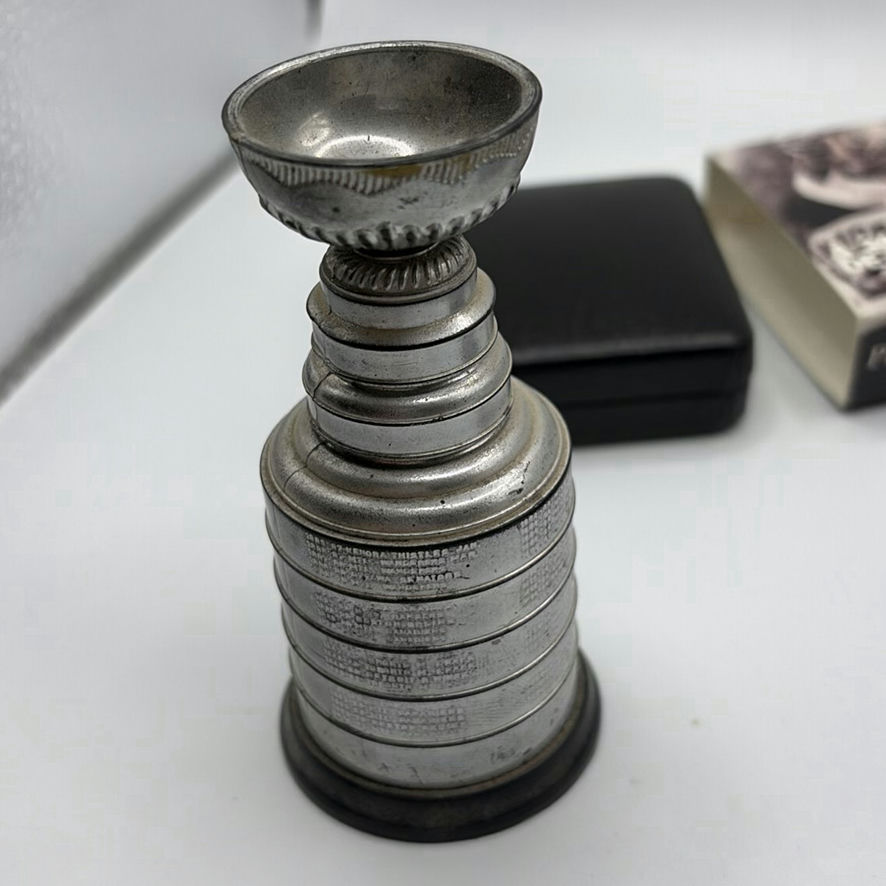 Canadian Hockey Silver Dollars - image 8 of 10